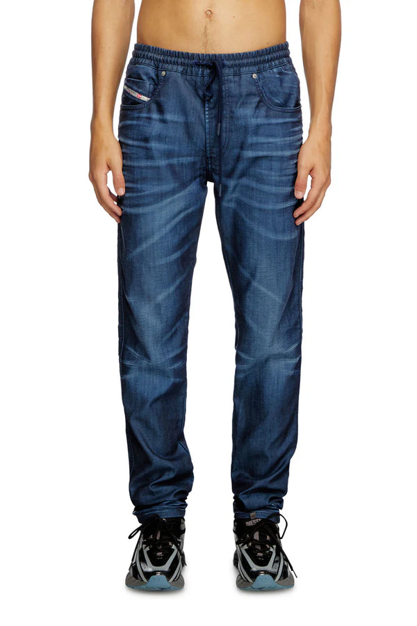 Diesel Slim Joggjeans® – 2060 D-Strukt (Men’s